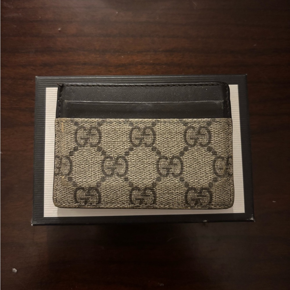 Gucci cardholder